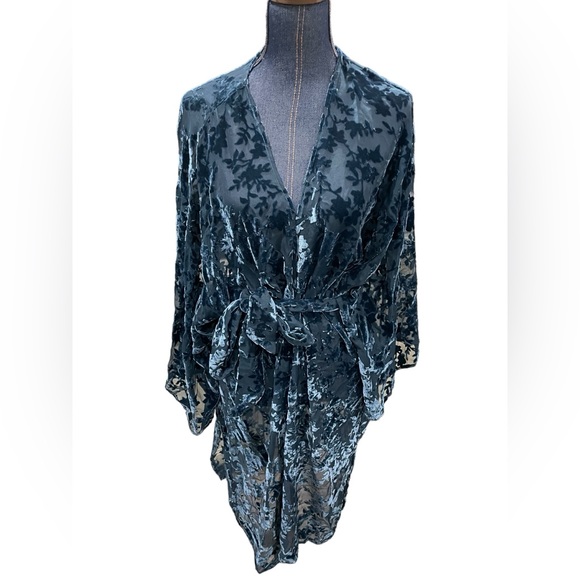 Sisters Of The Tribe kimono with tie front in twotone teal velvet burnout Sz 16 - Picture 3 of 6